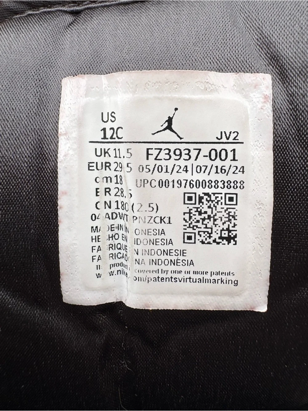 Air Jordan 1 Mid SE PS Black Metallic Silver Gold Size 12C